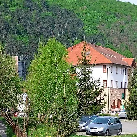 Hunor Szálloda 4*