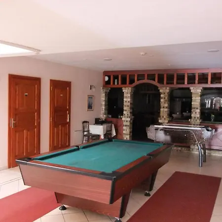 Hunor ホテル Sátoraljaújhely