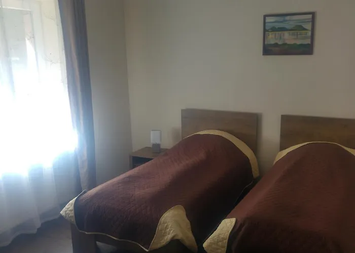 Hunor 4*
